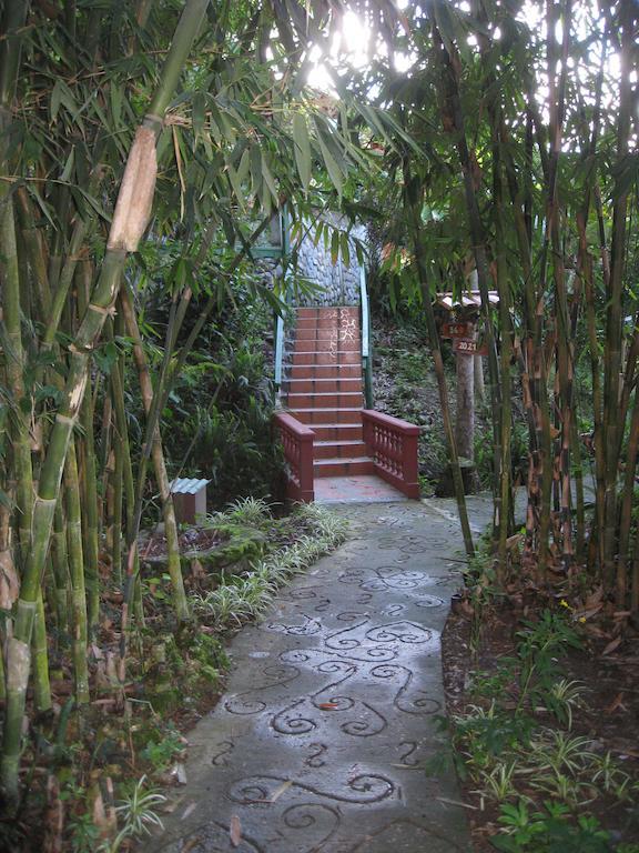 Casa Madre Tierra Hotel Vilcabamba Bagian luar foto