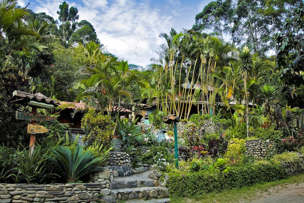 Casa Madre Tierra Hotel Vilcabamba Bagian luar foto