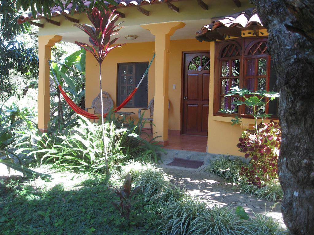 Casa Madre Tierra Hotel Vilcabamba Ruang foto