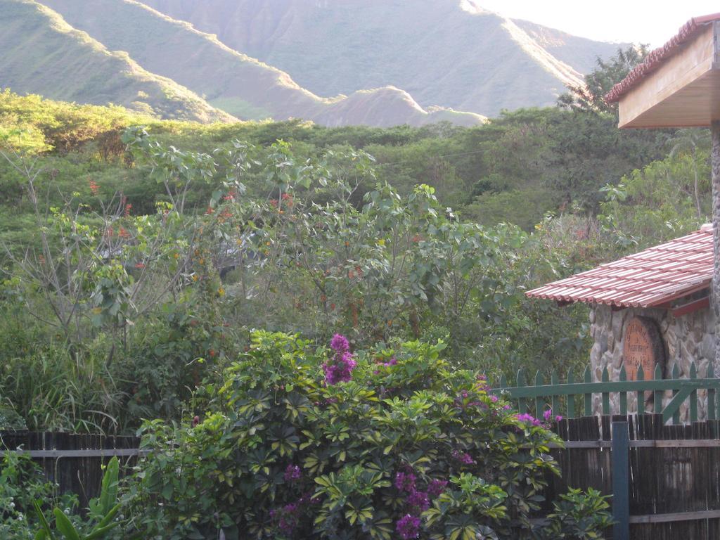 Casa Madre Tierra Hotel Vilcabamba Bagian luar foto