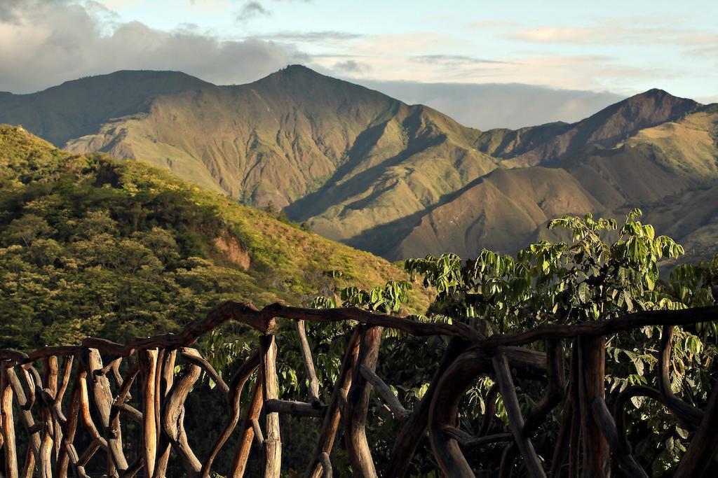 Casa Madre Tierra Hotel Vilcabamba Bagian luar foto