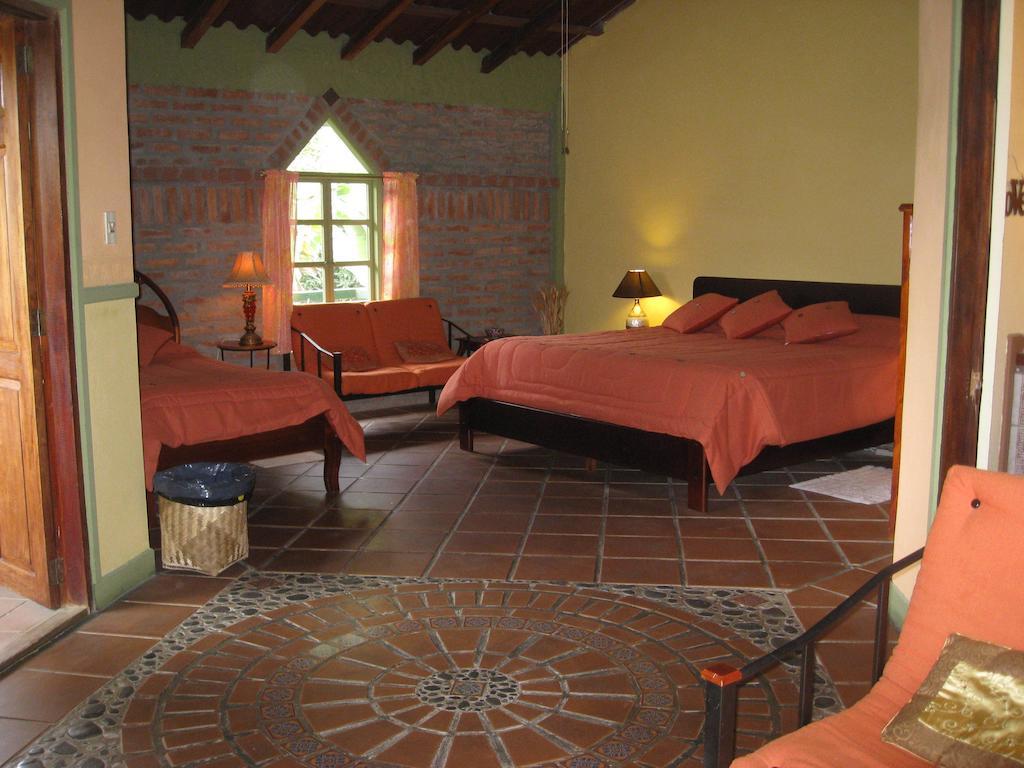Casa Madre Tierra Hotel Vilcabamba Ruang foto